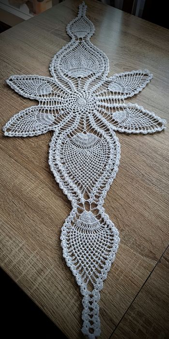 Bieżnik na stół 95 cm