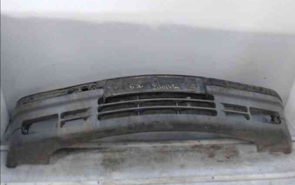 Parachoques frente bmw e36 usado