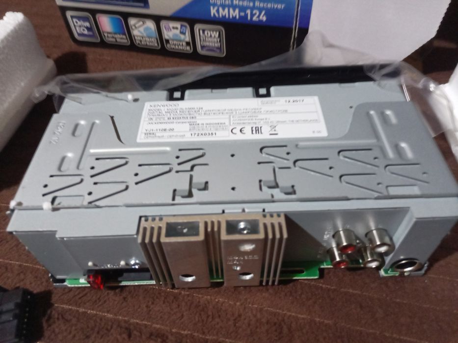 Автомагнітола Kenwood KMM - 124 (нова)
