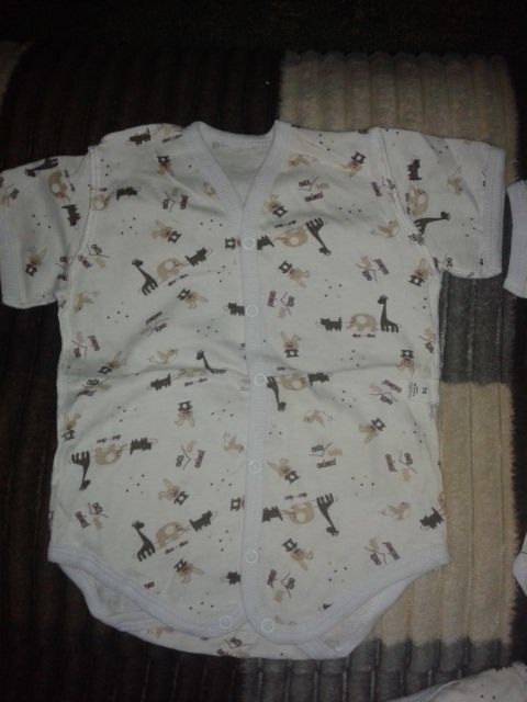 Продам набор бодиков,новые!!!