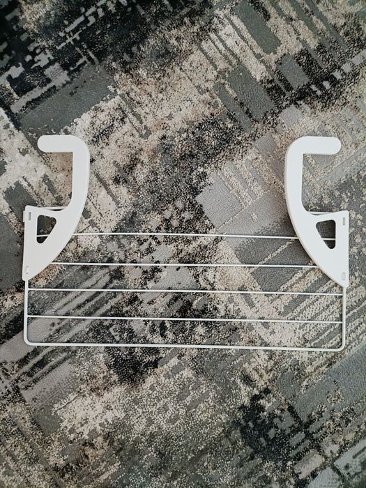 Estendal branco muito prático NOVO