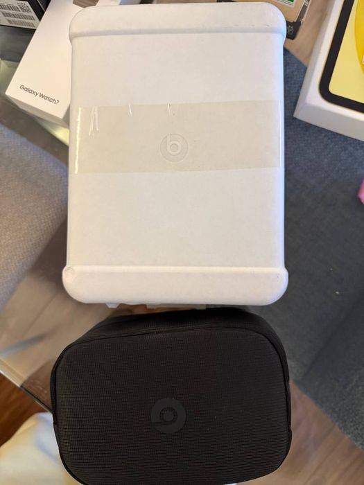 Auscultadores Beats Studio Pro