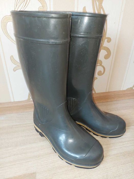Чоботи гумові чоловічі
