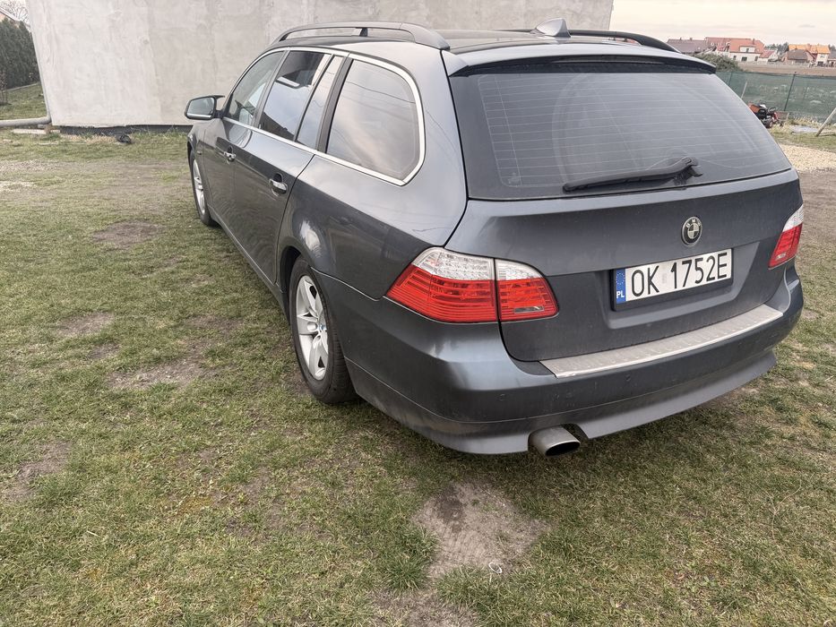 BMW Serii 5 520d (E61)