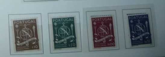 Selos Portugal 1945-Escola Naval NOVOS c/ charneira Completo