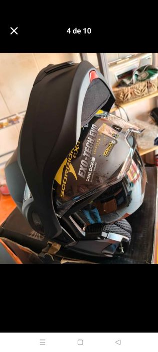 Capacete de Moto -Scorpion Exo
(Novo ) Em caixa.