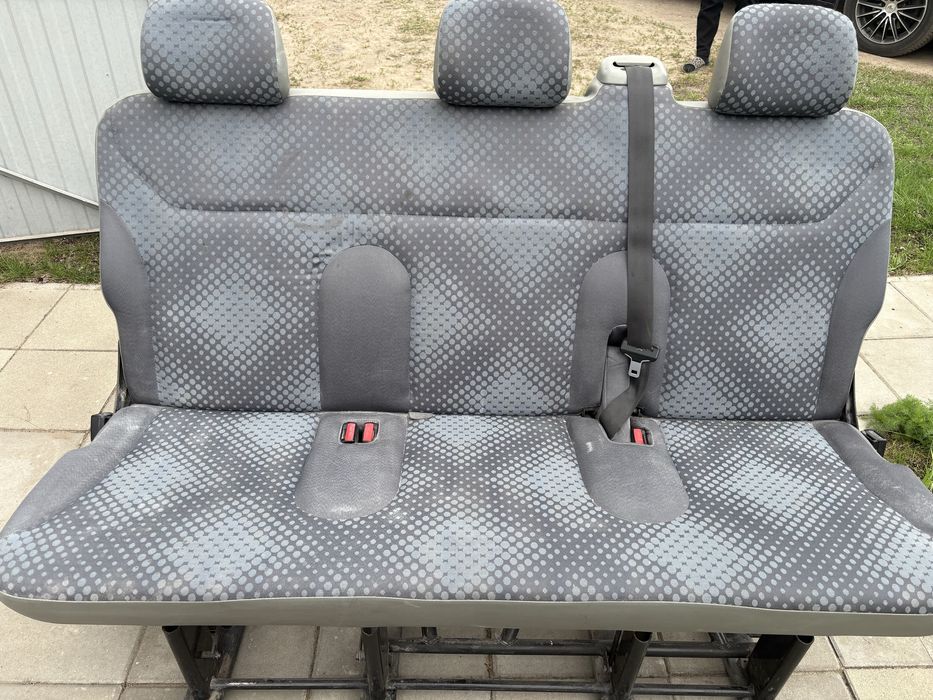 Kanapa Renault trafic 2  rzad 3