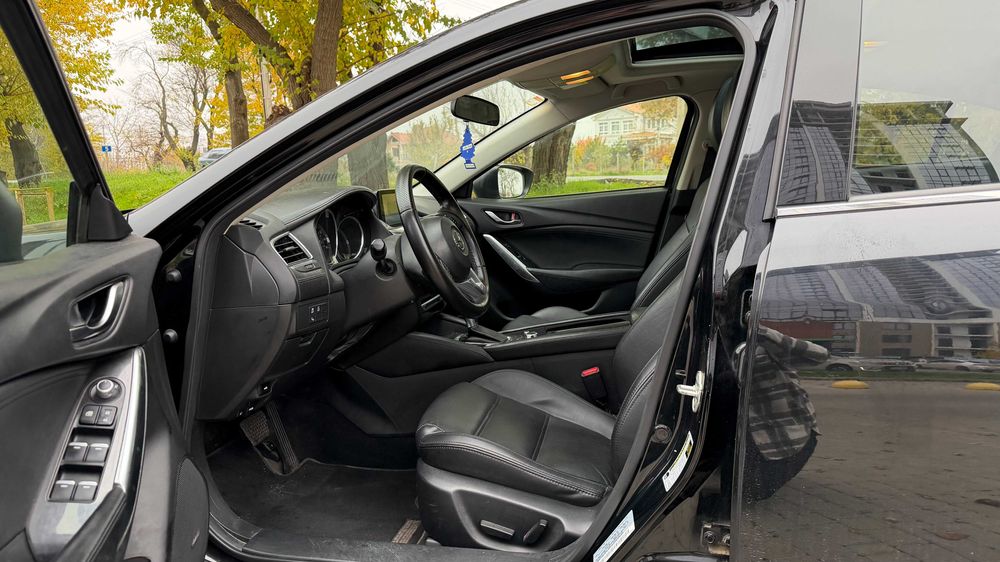 Продам Mazda 6 gj 2016, власник з 2019