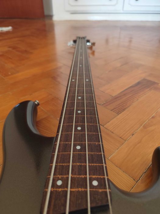 Baixo Ibanez Ergodyne EDB500 — Fretless (conversão por luthier)