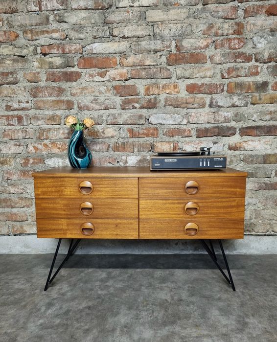 Komoda/szafka vintage prl po renowacji UNIKAT