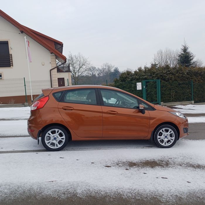 Fiesta lift benzyna alu super stan prywatnie salon pl 1 wl