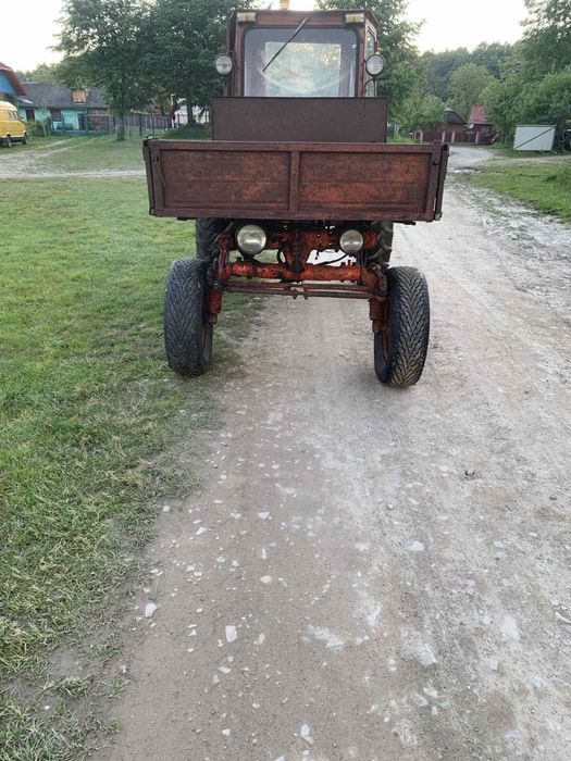 Продам трактор Т 16 в хорошому стані