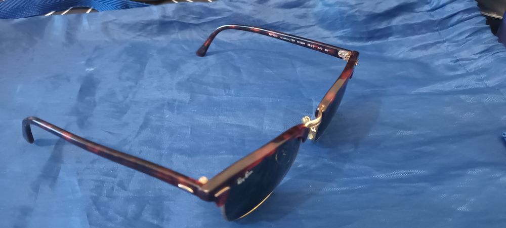 Ray-Ban Clubmaster  (RB3016)
