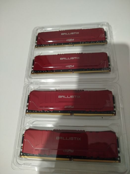 Pamięć Crucial Ballistix, DDR4, 8 GB, 2133MHz, CL16 (BL8G26C16U4B)