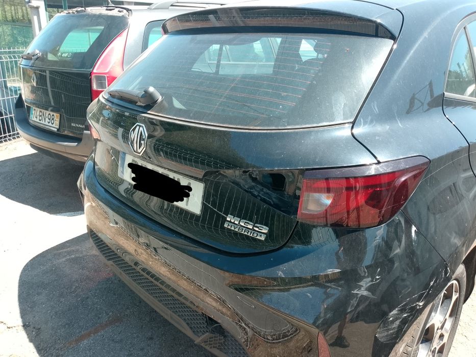 MG III 1.5 Híbrido/Gasolina 2024-