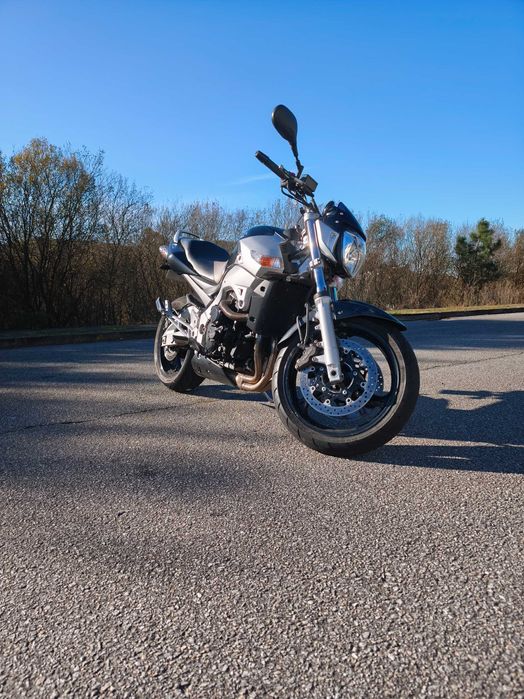 Vendo Suzuki GSR 600