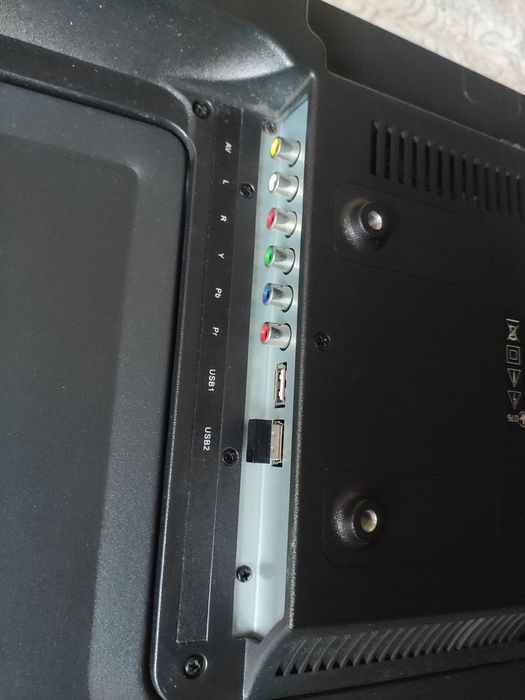 Телевізор смарт 32