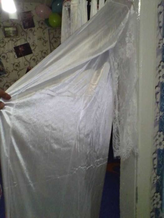 Длинный атласный халат   222/15П