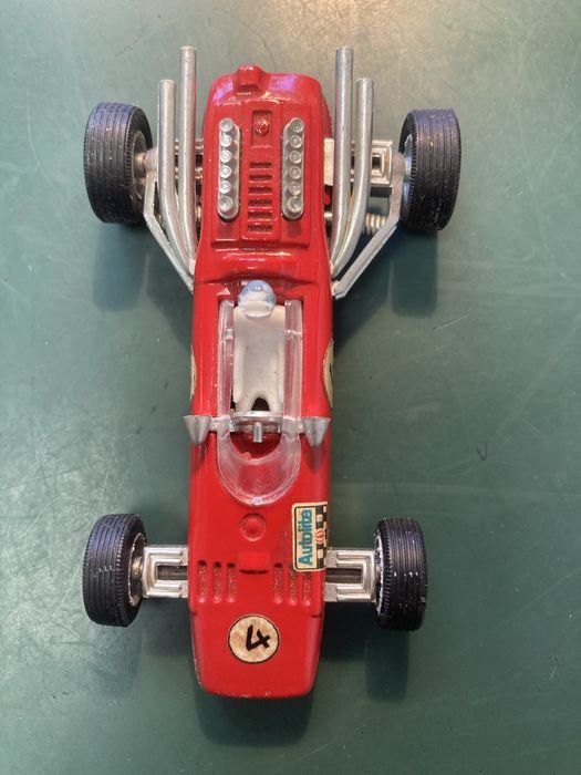 Miniatura Auto Pilen Ferrari 36V F.1