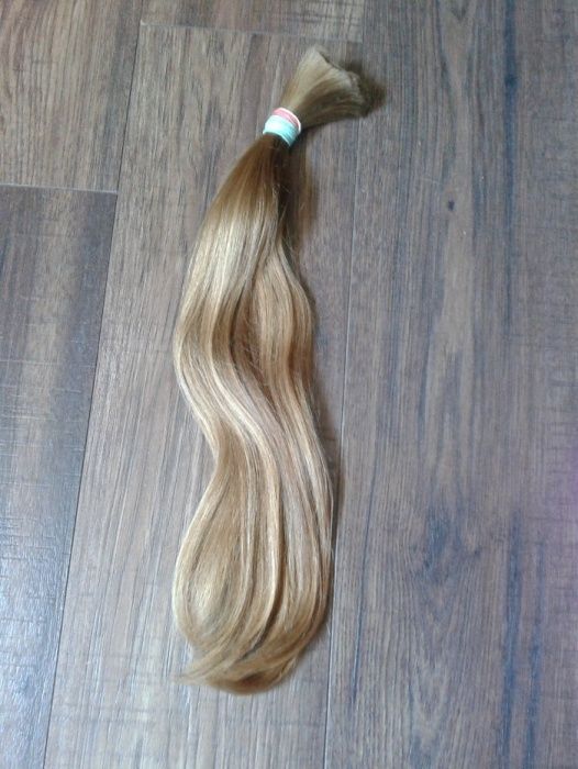 skup włosów farbowane również