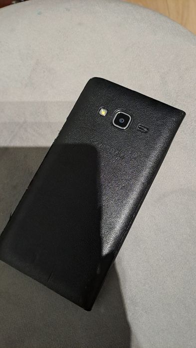 Samsung galaxy j3 smartfon