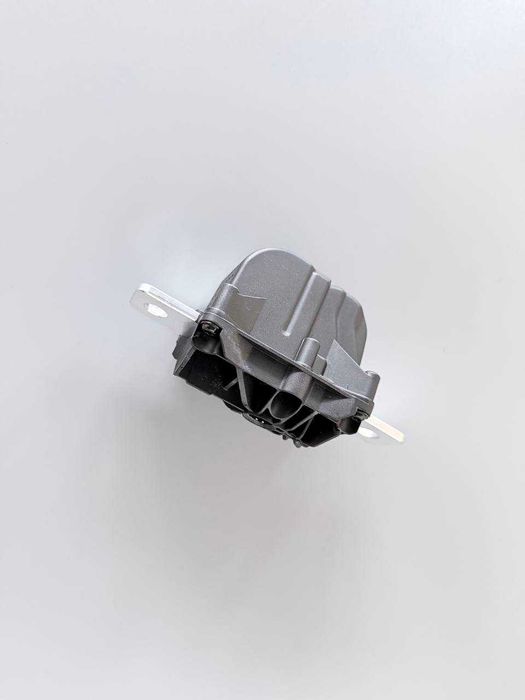 Піропатрон основної батареї TESLA Model 3/Y