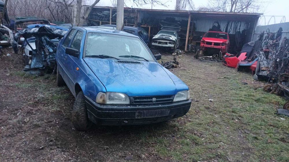 Розборка стопи фари Dacia logan  sandero  solenza 2003-2012