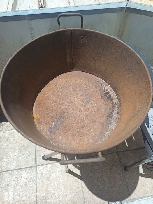 Tacho em chapa de ferro