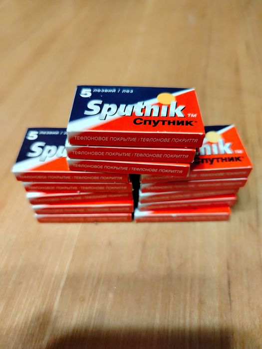 Продам ретро лезвия " Нева " новое и другое