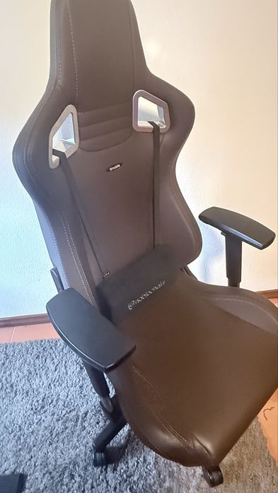 Cadeira Noblechairs