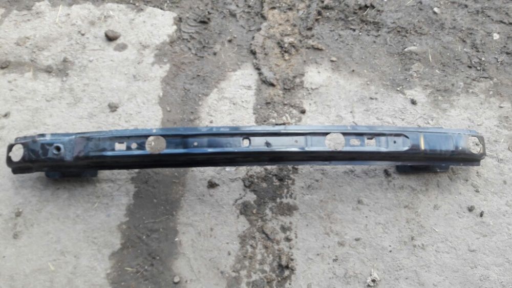 Підсилювач бампера кадді