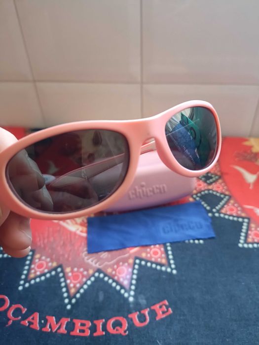 Óculos de sol para menina 24m+