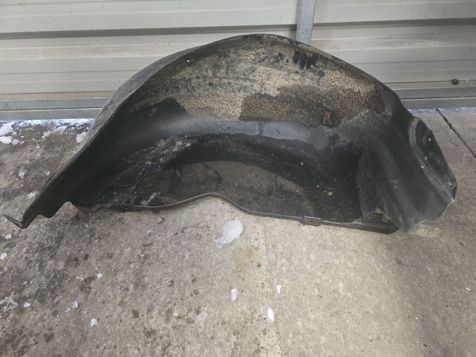 Nadkole Lewe Tył Volkswagen Transporter T6.1