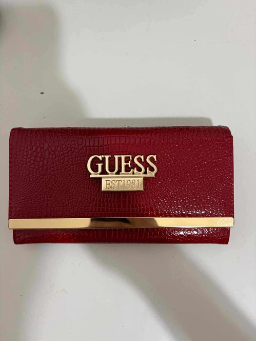 Czerwony Damski portfel nowy GUESS