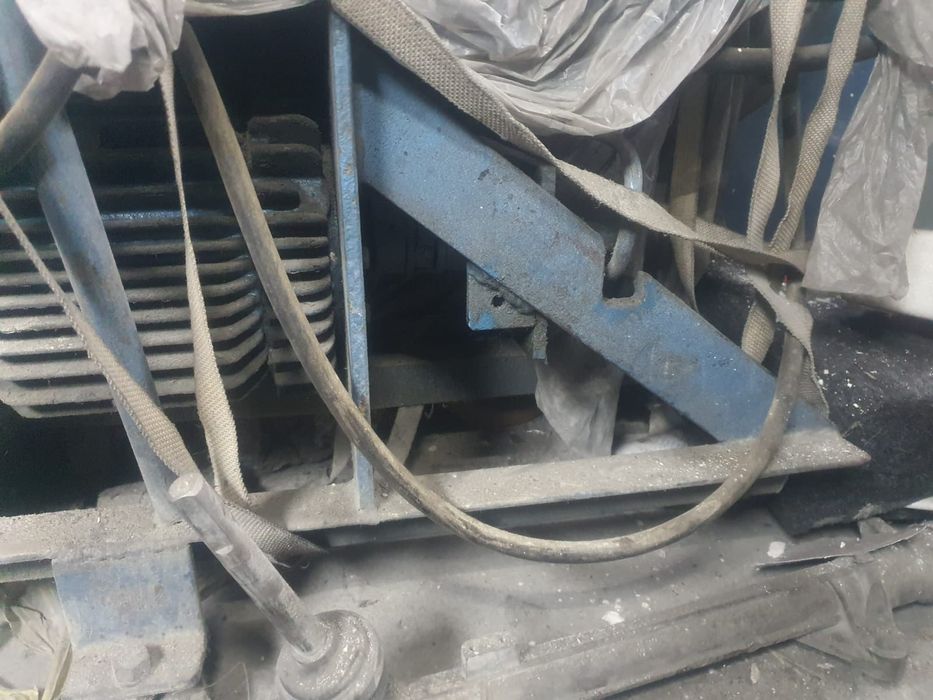 Docer koń 50t do naprawy karoserii samochodowej