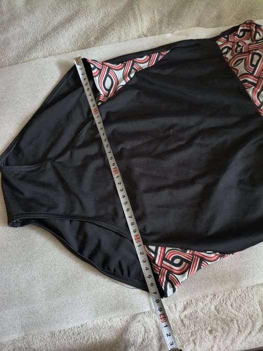 Strój kąpielowy damski jednoczęściowy
