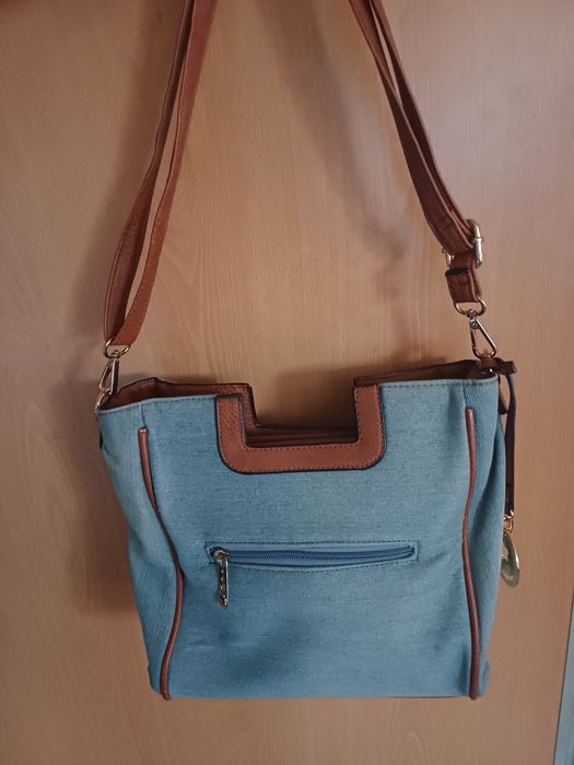 Mala de Senhora em Pele