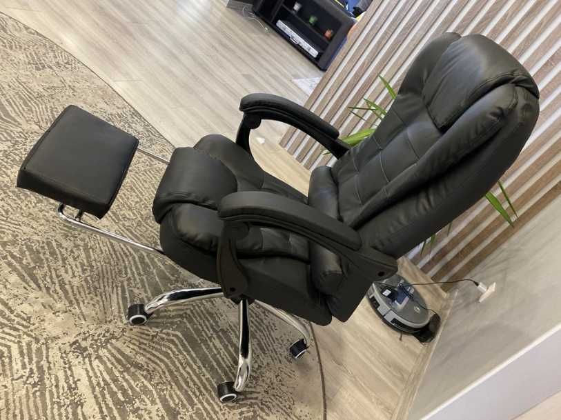 кресло офисное мягкое компьютерное с подставкой крісло офісне