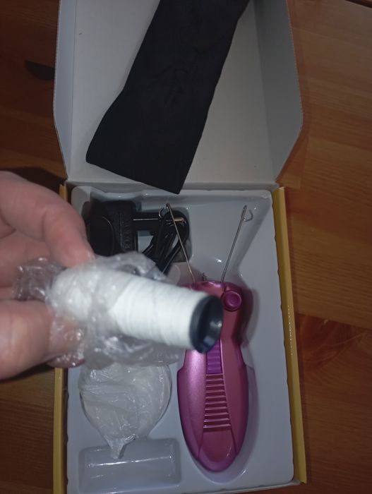 Depilator elektryczny do twarzy