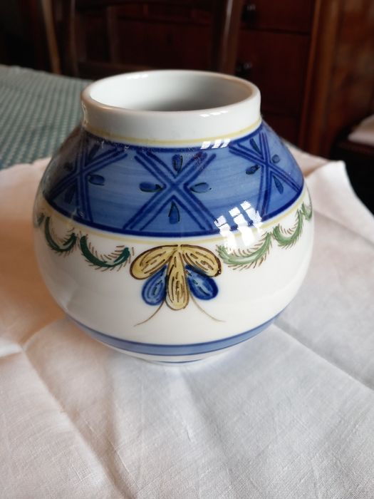 Louça  decorativa  de Viana