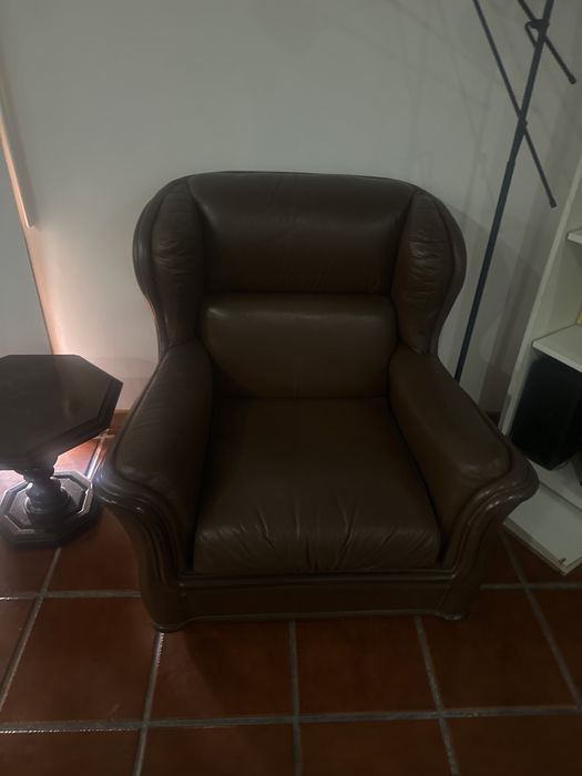 Conjunto Sofá + 2 Poltronas