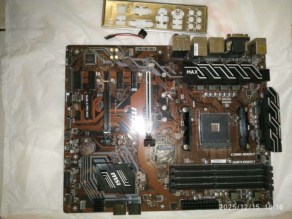 Материнська плата MSI B450-A Pro Max