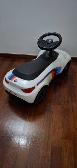 Carro Infantil sem pedais (BMW BABY RACER III M SPORT)