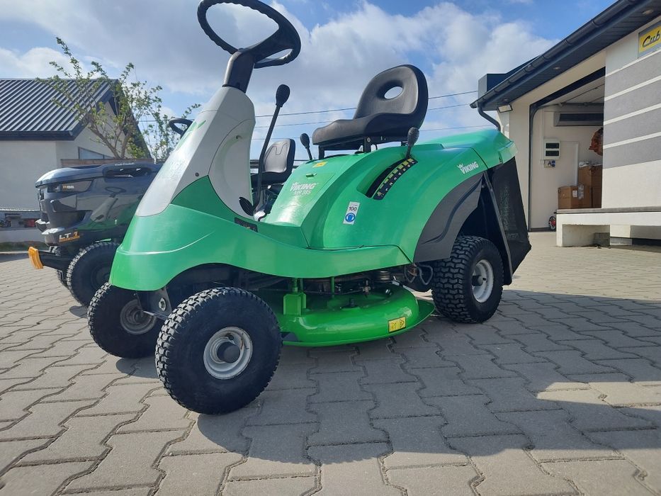 Traktorek ciagniczek kosiarka Viking zwrotny z koszem silnik Briggs skrzynia hydro
