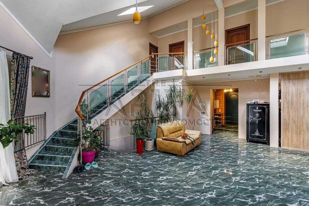 Здається в оренду розкішний будинок біля Оболоні в Вишгороді 120 соток