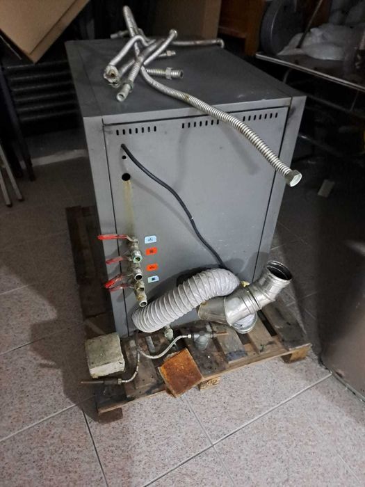 Caldeira Domusa Evolution a gasóleo +  depósito (1000L)