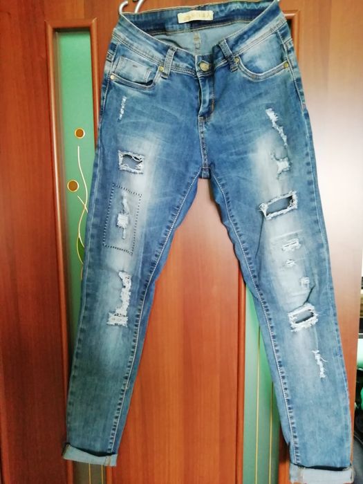 Продам джинсы разные размеры