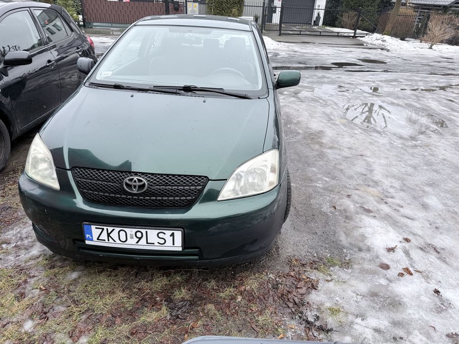 Toyota Corolla E12 vvti 1,4 benzyna 2002