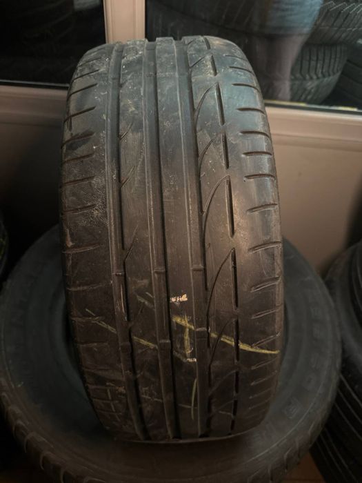 Brigestone potrnza s001 225/45/19 ЛЕТО ПАРА
