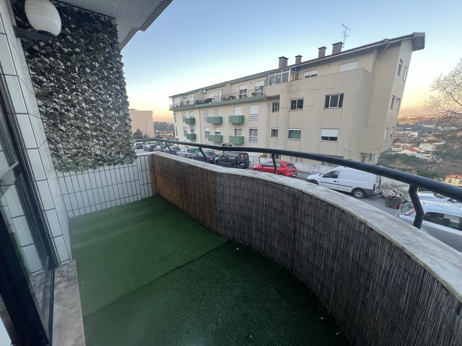 Apartamento T3 totalmente renovado